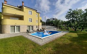Apartman Ela